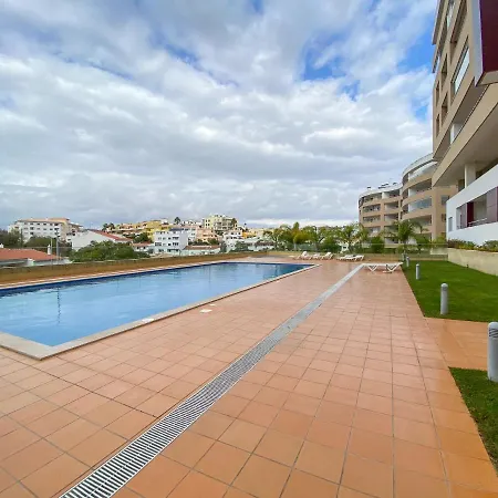 Luxury With Swimming Pool #1903 * 라고스