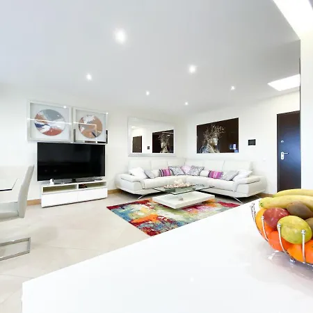 Luxury With Swimming Pool #1903 * Lagos