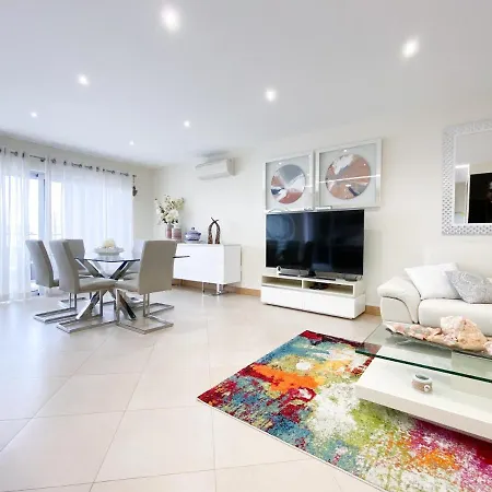 Luxury With Swimming Pool #1903 * Lagos