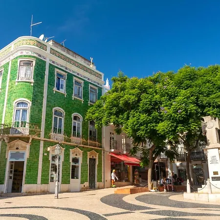 Luxury With Swimming Pool #1903 Appartement